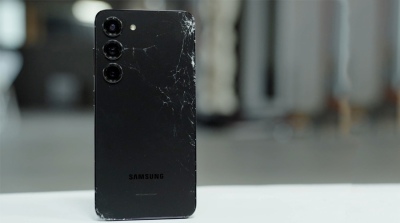 9 lỗi hỏng điện thoại mà bạn sẽ không được bảo hành từ nhà sản xuất