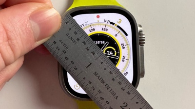 Apple Watch Ultra với màn hình micro LED phải đến năm 2025 mới được ra mắt