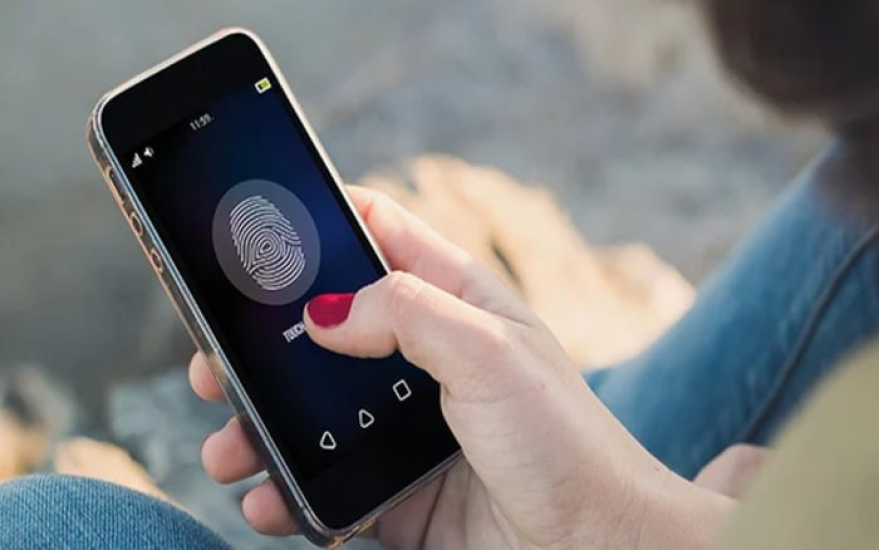 Có nên dùng vân tay và khuôn mặt để mở khóa điện thoại? Cảnh báo người dùng cần biết