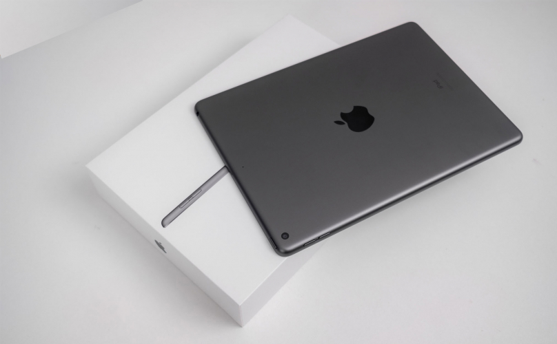 Đánh giá iPad Gen 8 2020: Có nên mua vào năm 2022 khi giá đã quá rẻ? | MT Smart
