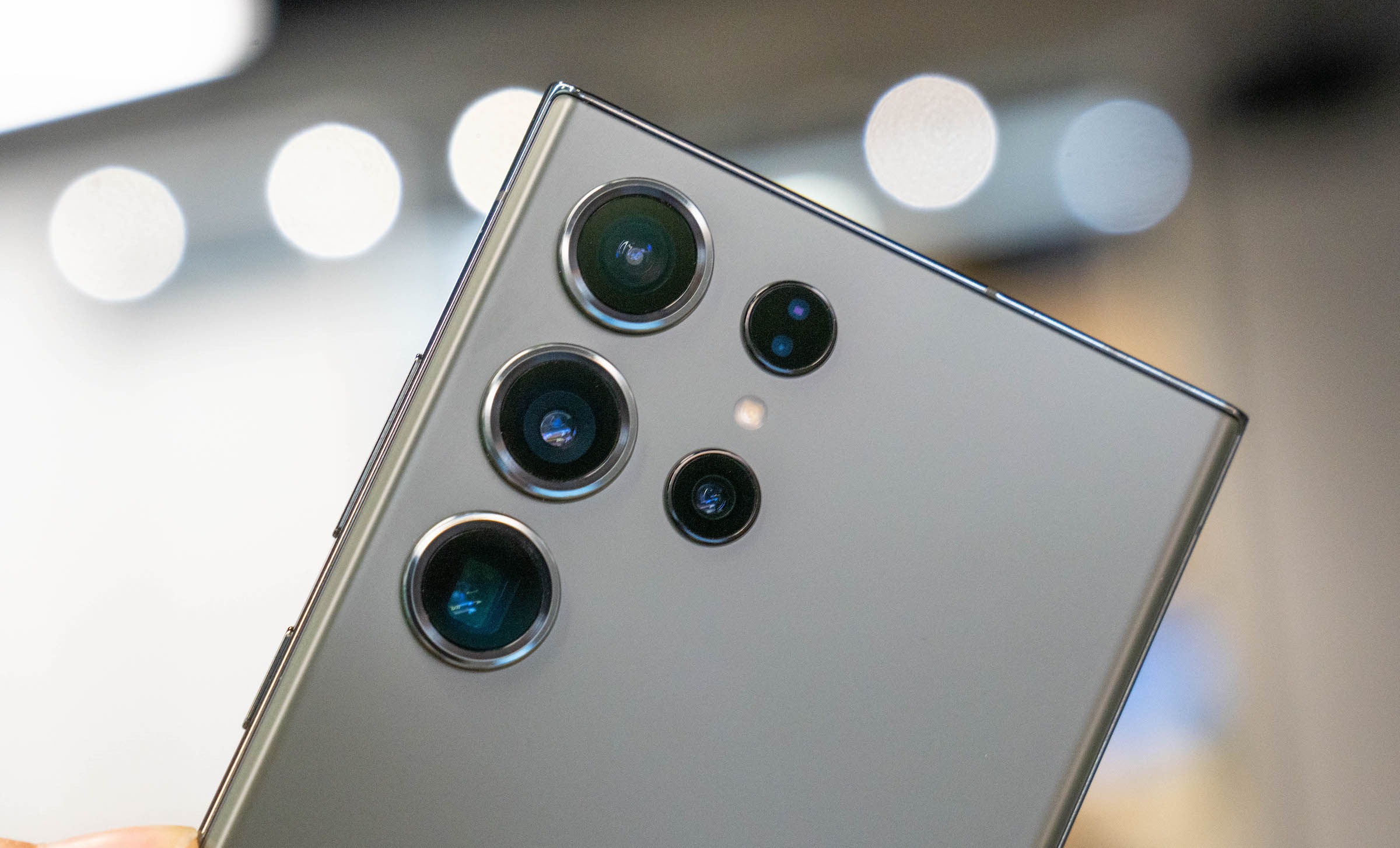 Camera của Galaxy S23 Ultra được tạo ra để đánh bại iPhone