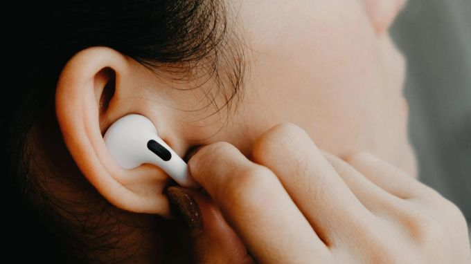AirPods Pro 3 bị rè