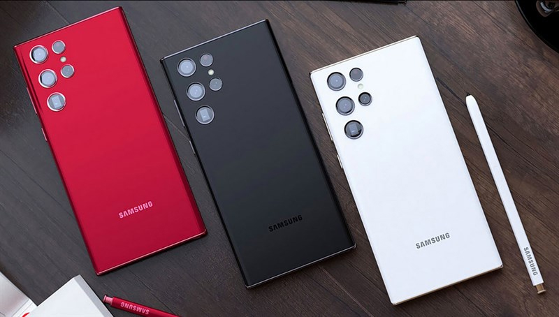 Hiệu năng khủng Samsung Galaxy S22 có thể sánh ngang iPhone 