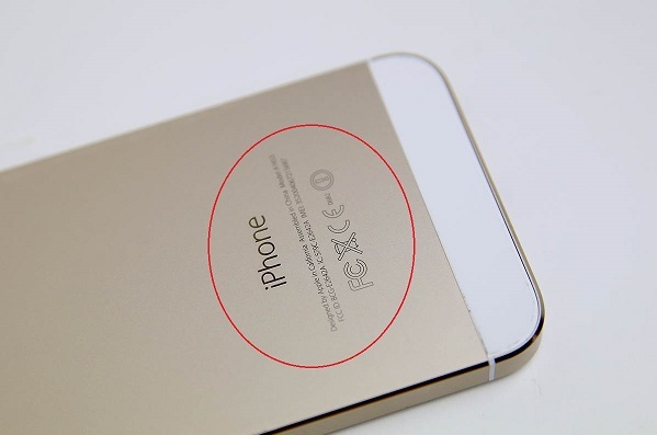 Kiểm tra IMEI khắc trên mặt sau của iPhone