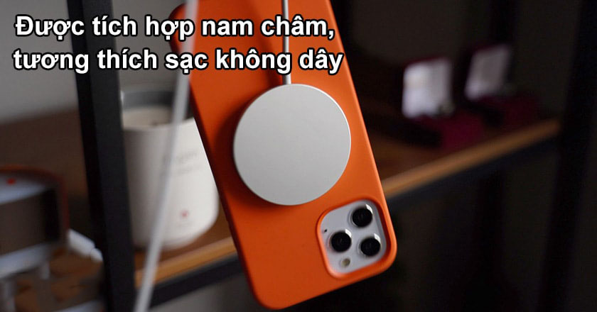 Được tích hợp nam châm, tương thích sạc không dây