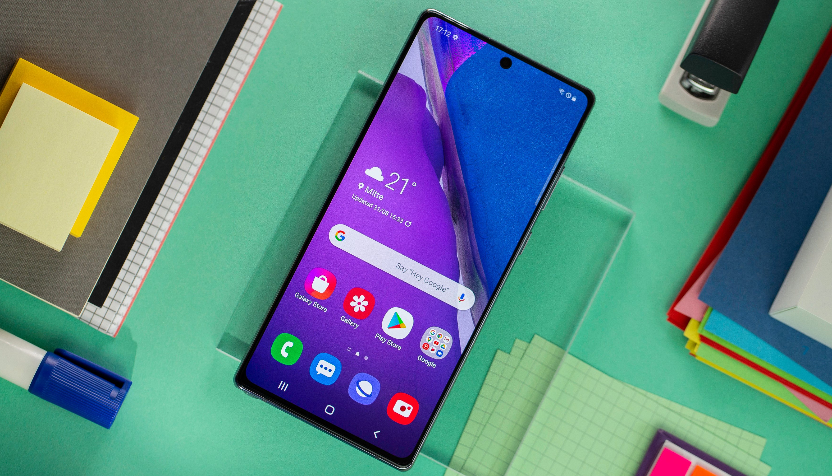 Màn hình Samsung Galaxy Note 20 sắc nét