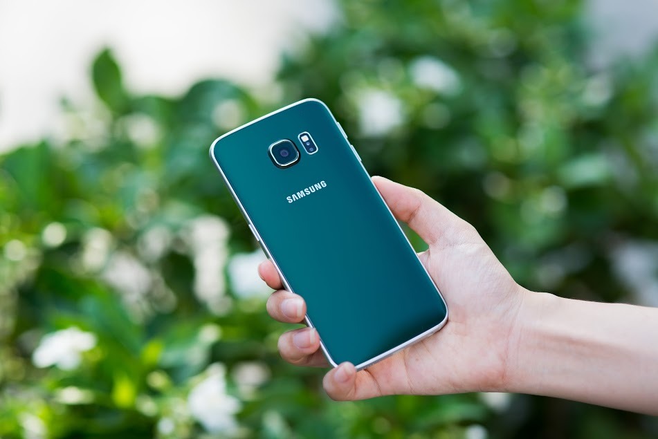 Nhìn lại những màu sắc điện thoại hiếm nhất và táo bạo nhất của Samsung