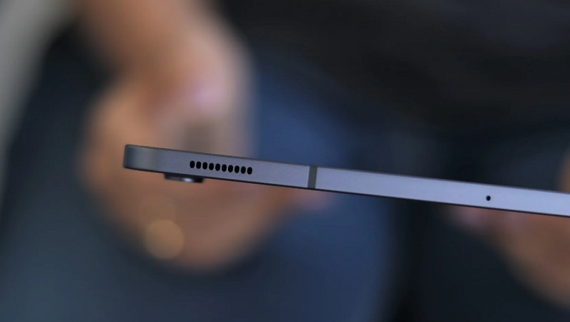 Samsung Galaxy Tab S7 FE -Thiết kế kim loại nguyên khối