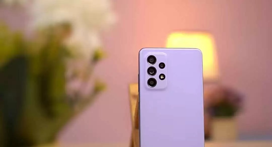 Thiết kế Samsung Galaxy A52s 5G - MTSmart