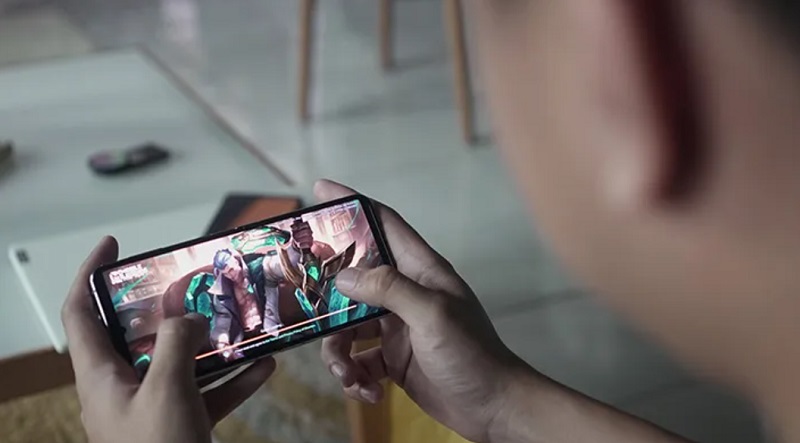 Samsung Galaxy Z Flip4 | 256GB-Chơi game mượt mà, phản hồi tác vụ nhanh chóng