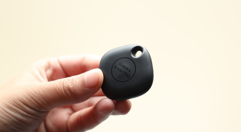 So sánh Galaxy SmartTag 2 vs SmartTag: Có những nâng cấp đáng giá nào?