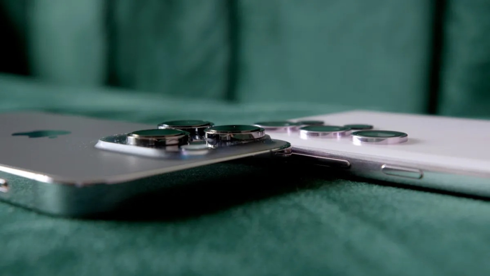 So sánh iPhone 14 Pro vs Galaxy S23 Ultra