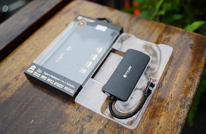 Hub chuyển đổi MAZER 8in1 Multiport MULTI4080-Kiểu dáng tinh tế, kích thước nhỏ gọn