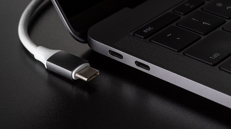 Hub chuyển đổi MAZER USB-C to VGA CAL351-Kết nối nhanh chóng với cổng USB-C 3.1 tốc độ 10Gb/s
